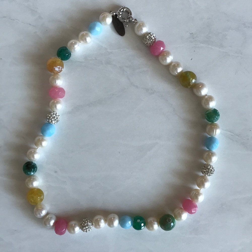 Siera Stone pearl necklace